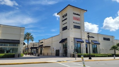 : 2/2 UNIT, OPEN KITCHEN, PANTRY & BREAKFAST AREA, TILED DINING on The President Country Club in Florida - for sale on GolfHomes.com, golf home, golf lot