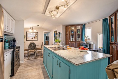 Welcome to this well-maintained 2 bedroom, 2 bathroom home in on Indian Wells Golf Course in South Carolina - for sale on GolfHomes.com, golf home, golf lot