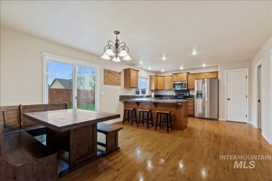 GET READY! This cozy home is Available October 2. Welcome to on Boise Ranch Golf Course, Inc. in Idaho - for sale on GolfHomes.com, golf home, golf lot