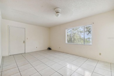 Welcome to this spacious condo located in the desirable on Clearwater Executive Golf Course in Florida - for sale on GolfHomes.com, golf home, golf lot