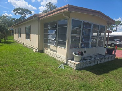 Come and see what's incentives are being offered.   Welcome to on Rolling Greens Executive Golf Community in Florida - for sale on GolfHomes.com, golf home, golf lot