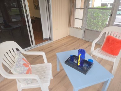 Come and see what's incentives are being offered.   Welcome to on Rolling Greens Executive Golf Community in Florida - for sale on GolfHomes.com, golf home, golf lot
