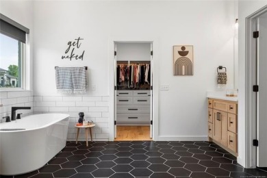 Now available with all new engineered hardwood flooring in the on Forest Ridge Golf Club in Oklahoma - for sale on GolfHomes.com, golf home, golf lot