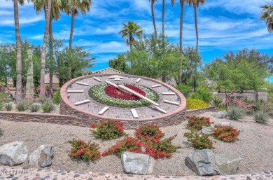 Light& bright! 2 bedrooms,2 baths,end unit casita. Diagonal tile on Westbrook Village / Vista Golf Course in Arizona - for sale on GolfHomes.com, golf home, golf lot