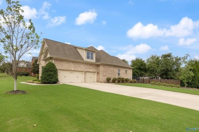 Welcome to this home in the Canebrake Golf Neighborhood on 1/2 on Canebrake Golf Club in Alabama - for sale on GolfHomes.com, golf home, golf lot