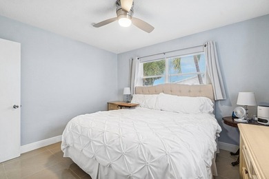 Welcome to this charming and worry-free 2-bedroom, 1-bath on Leisureville Community Golf Course in Florida - for sale on GolfHomes.com, golf home, golf lot