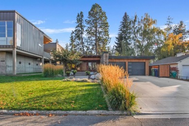 Welcome to this stunning Mid-Century Modern home, perfectly on Manito Golf and Country Club in Washington - for sale on GolfHomes.com, golf home, golf lot