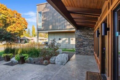 Welcome to this stunning Mid-Century Modern home, perfectly on Manito Golf and Country Club in Washington - for sale on GolfHomes.com, golf home, golf lot