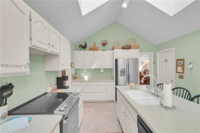 Charming 3BD/3.5BA ranch-style home in the heart of Palmetto on Palmetto Dunes Golf Course and Resort in South Carolina - for sale on GolfHomes.com, golf home, golf lot