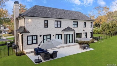 Experience Refined Luxury in the Heart of Flower Hill.

Discover on North Hempstead Country Club in New York - for sale on GolfHomes.com, golf home, golf lot