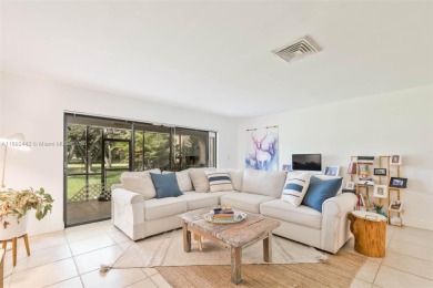 Bright and Spacious 2 Bed +Den/2.5 Bath Townhouse in beautiful on  in Florida - for sale on GolfHomes.com, golf home, golf lot