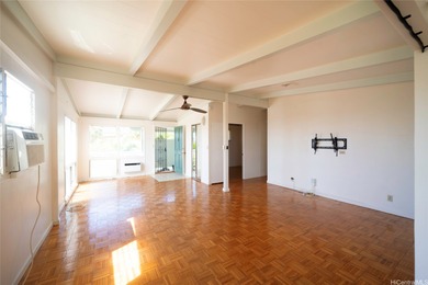 Absolute bargain! Unbelievable price! Beautifully maintained on Kapolei Golf Course in Hawaii - for sale on GolfHomes.com, golf home, golf lot