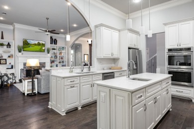 Welcome to luxury living in the heart of Chenal Valley! This on Chenal Country Club - Bear Den Mountain in Arkansas - for sale on GolfHomes.com, golf home, golf lot