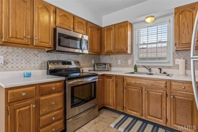 Discover easy lake living in this charming 2-bedroom, 2-bath on Terre Du Lac Golf and Country Club in Missouri - for sale on GolfHomes.com, golf home, golf lot