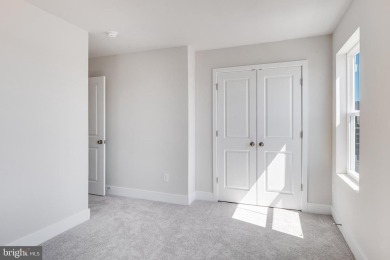 READY NOW!  END UNIT BAYLOR WITH DECK & 3RD BATHROOM!  Move in on Plantation Lakes Golf and Country Club in Delaware - for sale on GolfHomes.com, golf home, golf lot