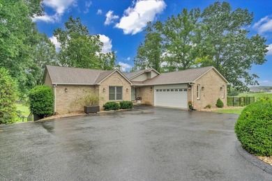 1037 Whitetail Dr is a beautifully maintained all-brick modern on Mariners Landing Golf and Country Club in Virginia - for sale on GolfHomes.com, golf home, golf lot