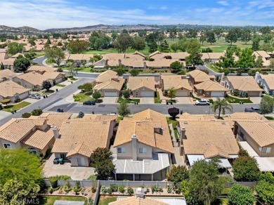 Welcome to this beautifully 3-bedroom, 3-bathroom home in a on Sun Lakes Country Club in California - for sale on GolfHomes.com, golf home, golf lot