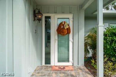 Beautifully remodeled, 1600 sq ft condo with attached garage in on Whiskey Creek Country Club in Florida - for sale on GolfHomes.com, golf home, golf lot