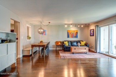Immaculate 2 bedroom 2 bath first floor unit located in Freehold on Raintree Golf Course in New Jersey - for sale on GolfHomes.com, golf home, golf lot