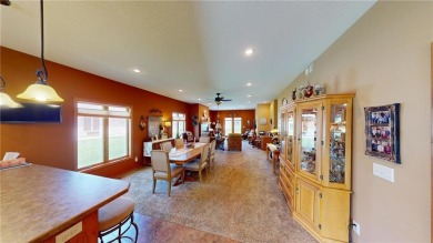 This two bed/two bath home has no steps anywhere, is close to on Green Lea Golf Course in Minnesota - for sale on GolfHomes.com, golf home, golf lot