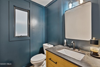 Beautifully remodeled 3 Bedroom, 3 Bath plus dedicated office on Eagle Vail Golf Course in Colorado - for sale on GolfHomes.com, golf home, golf lot
