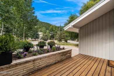 Beautifully remodeled 3 Bedroom, 3 Bath plus dedicated office on Eagle Vail Golf Course in Colorado - for sale on GolfHomes.com, golf home, golf lot