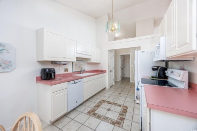 Beautiful and spacious 3 bed, 2 bath single level home less than on Wicked Stick Golf Club in South Carolina - for sale on GolfHomes.com, golf home, golf lot