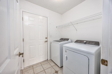 Beautiful and spacious 3 bed, 2 bath single level home less than on Wicked Stick Golf Club in South Carolina - for sale on GolfHomes.com, golf home, golf lot