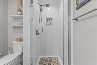 Darling two bedroom/two bath cottage with loft Beautifully and on The Seabrook Island Club in South Carolina - for sale on GolfHomes.com, golf home, golf lot