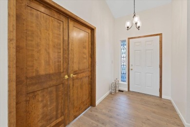 Welcome to this beautifully remodeled, single-level home in the on  in Washington - for sale on GolfHomes.com, golf home, golf lot