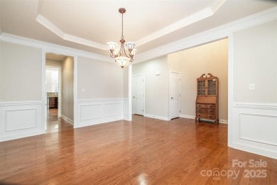 This well-maintained 4 bedroom, 3 1/2 bath end unit townhome in on Skybrook Golf Club in North Carolina - for sale on GolfHomes.com, golf home, golf lot