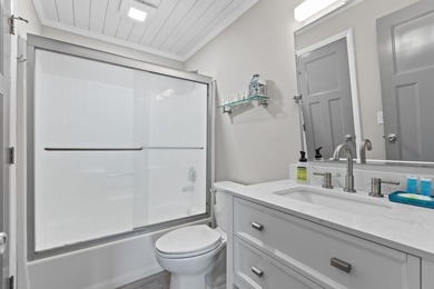 Darling two bedroom/two bath cottage with loft Beautifully and on The Seabrook Island Club in South Carolina - for sale on GolfHomes.com, golf home, golf lot