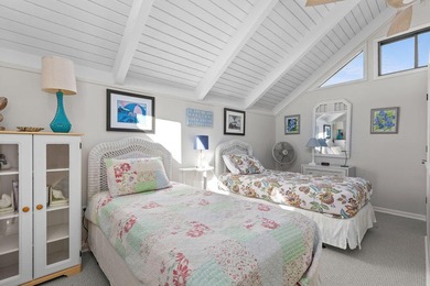 Darling two bedroom/two bath cottage with loft Beautifully and on The Seabrook Island Club in South Carolina - for sale on GolfHomes.com, golf home, golf lot