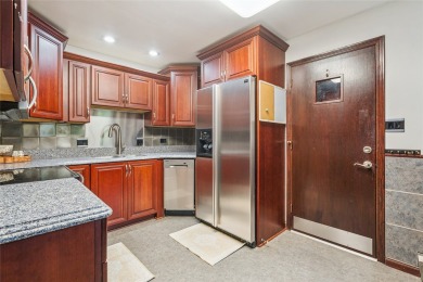Welcome to this spacious and beautifully maintained 3-bedroom, 1 on Ottumwa Country Club in Iowa - for sale on GolfHomes.com, golf home, golf lot