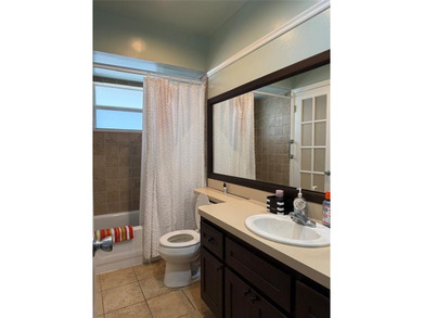 Cozy condo that is well priced in the heart of Lauderhill, FL on Lauderhill Golf Course in Florida - for sale on GolfHomes.com, golf home, golf lot