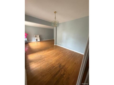 Charming 2-Bedroom Condominium in the perfect location. This on Detroit Golf Club  in Michigan - for sale on GolfHomes.com, golf home, golf lot