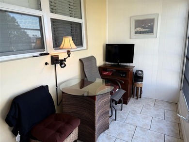 Cozy condo that is well priced in the heart of Lauderhill, FL on Lauderhill Golf Course in Florida - for sale on GolfHomes.com, golf home, golf lot