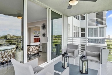 Stunning 3 bedroom, 2.5 bath F model condo in desirable building on Palm-Aire Country Club and Resort - Palms in Florida - for sale on GolfHomes.com, golf home, golf lot