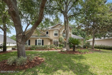 This beautiful 4 bedroom, 2.5 bath, 2748sqft, golf course view on Julington Creek Golf Club in Florida - for sale on GolfHomes.com, golf home, golf lot