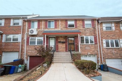 Welcome to this charming all-brick single-family home, perfectly on Douglaston Park Golf Course in New York - for sale on GolfHomes.com, golf home, golf lot