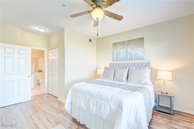 Spacious SECOND FLOOR with GOLf VIEW 2/2 floor plan with private on Gateway Golf and Country Club in Florida - for sale on GolfHomes.com, golf home, golf lot
