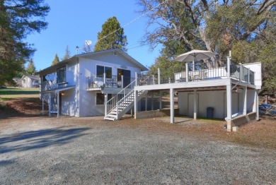 Quaint Cabin with LAKE VIEWS in the desirable Pine Mountain Lake on Pine Mountain Lake Country Club in California - for sale on GolfHomes.com, golf home, golf lot