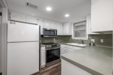 This one is definitely a keeper!  New heat pump and air handler on DeSoto Golf Course in Arkansas - for sale on GolfHomes.com, golf home, golf lot