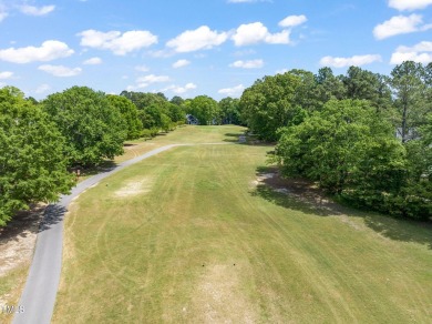 Absolute charmer ready for you! Welcome to your oasis in on Hedingham Golf and Athletic Club in North Carolina - for sale on GolfHomes.com, golf home, golf lot