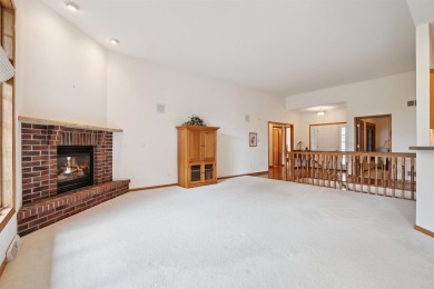 Pride of ownership in this one owner all-brick condo overlooking on Thunder Hills Country Club in Iowa - for sale on GolfHomes.com, golf home, golf lot