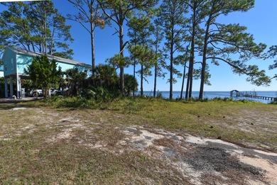 Carrabelle, FL BAYFRONT PROPERTY ZONED on Quail Heights Golf and Country Club in Florida - for sale on GolfHomes.com, golf home, golf lot