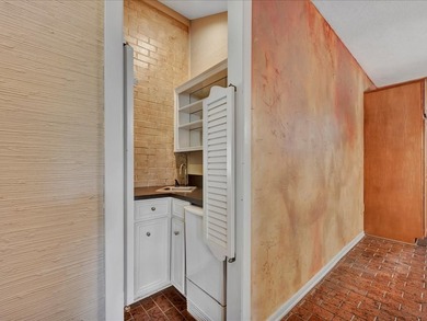 Beautiful custom home in prestigious Crown Colony Subdivision on Crown Colony Country Club in Texas - for sale on GolfHomes.com, golf home, golf lot