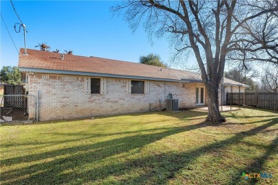 Charming Fixer-Upper in Prime Location -- Corner Lot on a on Cameron Country Club in Texas - for sale on GolfHomes.com, golf home, golf lot