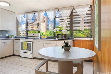Discover the comfort living in this spacious 3-bedroom condo on Honolulu Country Club in Hawaii - for sale on GolfHomes.com, golf home, golf lot