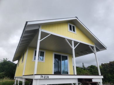 TINY HOUSE ON 20,000 SF LEVEL LOT, OCEAN VIEWS, NEAR GOLF COURSE on Discovery Harbour Golf Course in Hawaii - for sale on GolfHomes.com, golf home, golf lot